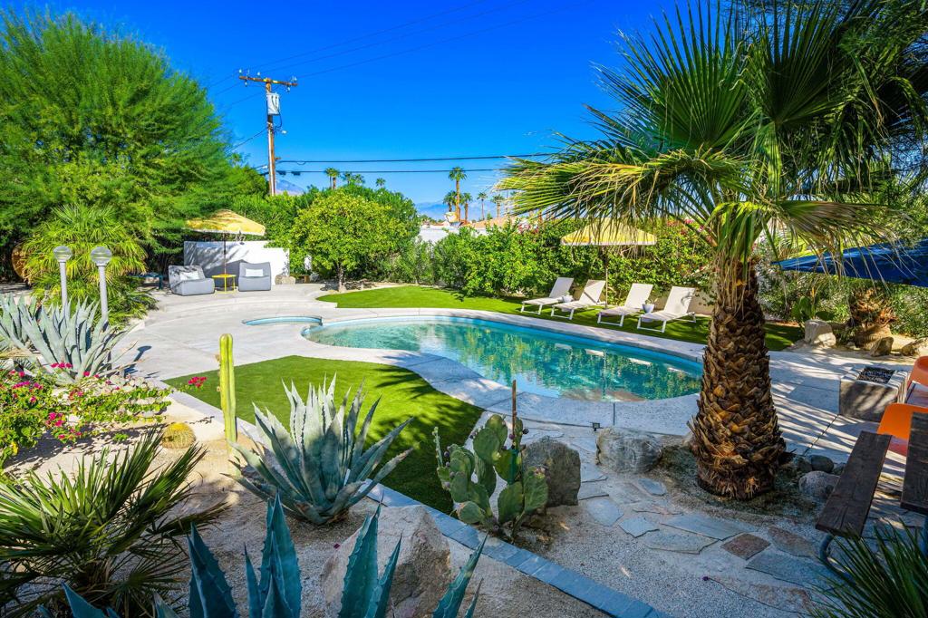 MLS #219136128DA image #16