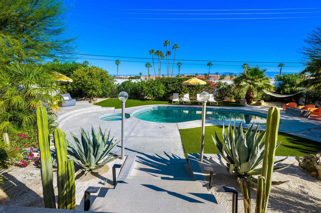 MLS #219136128DA image #17