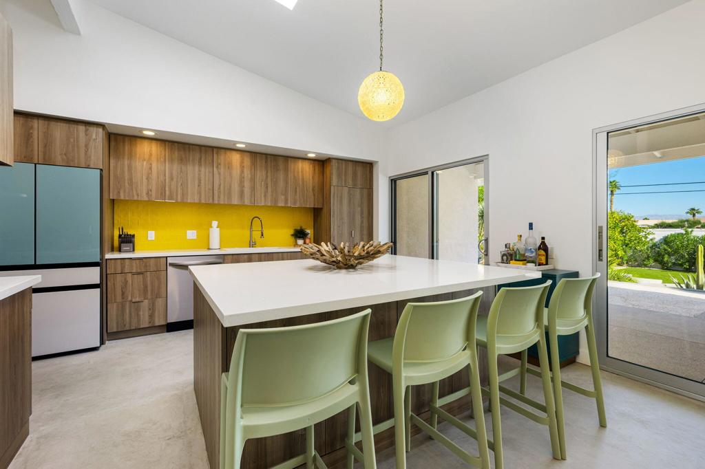 MLS #219136128DA image #6