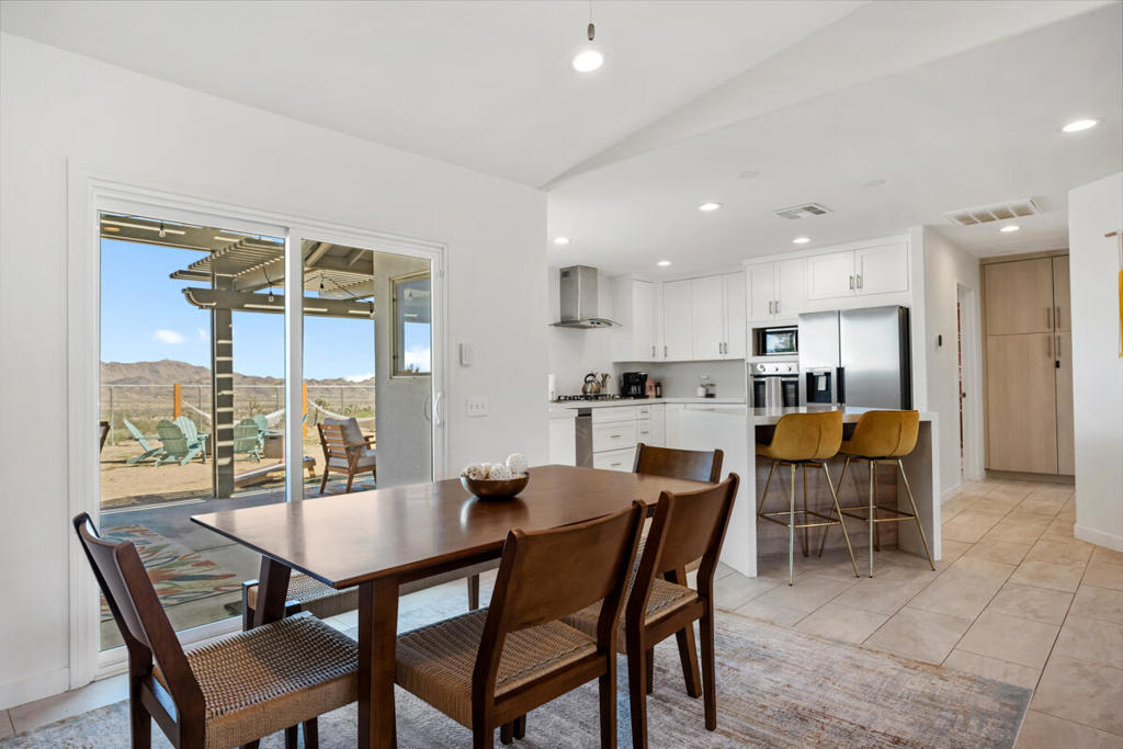 MLS #219136138DA image #5