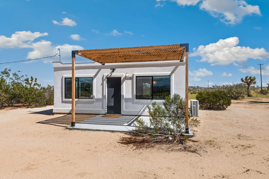 MLS #219136142DA image #1