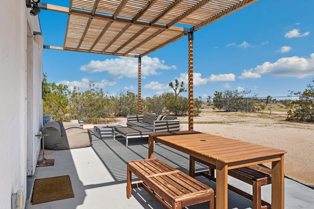 MLS #219136142DA image #10