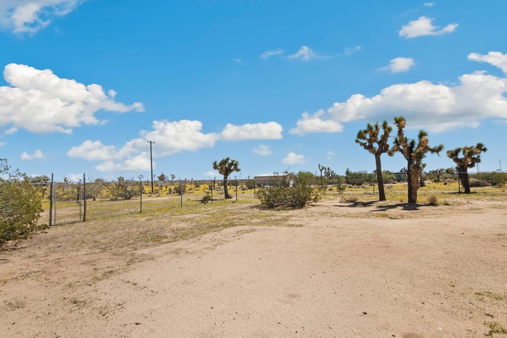 MLS #219136142DA image #13