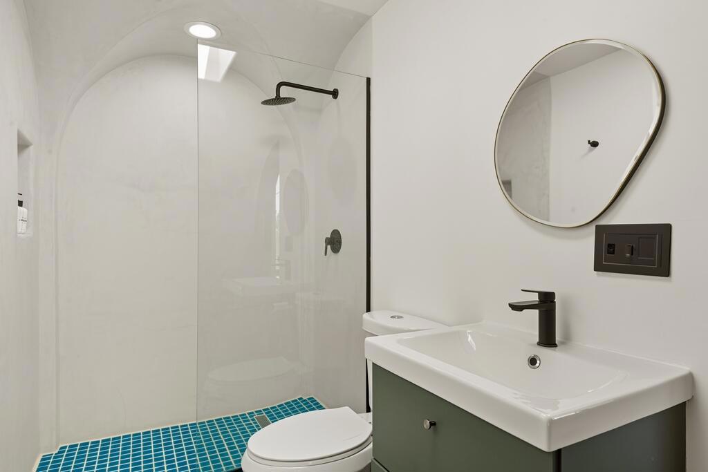 MLS #219136142DA image #9