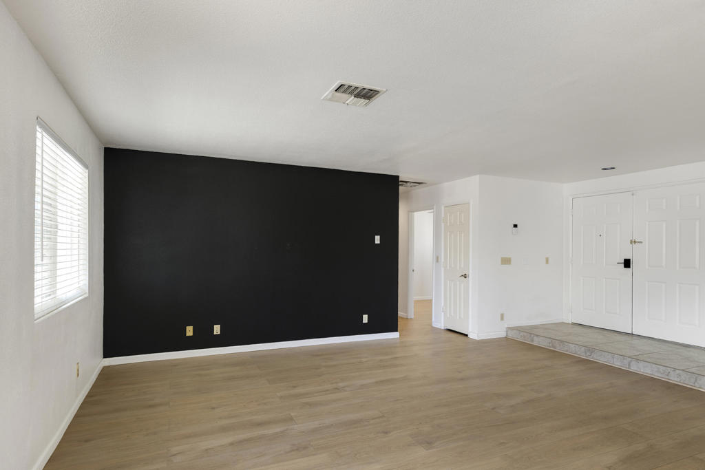 MLS #219136147DA image #12