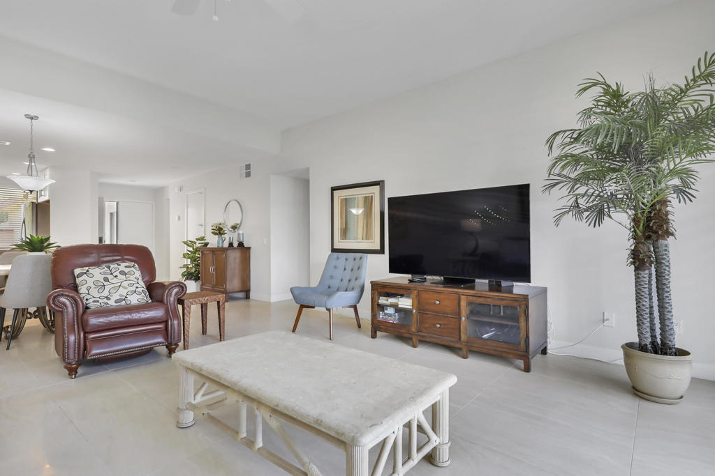 MLS #219136149DA image #6