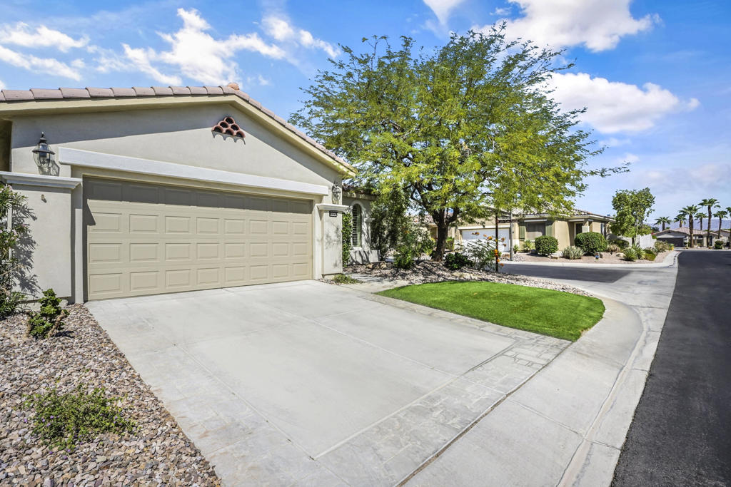 MLS #219136156DA image #1