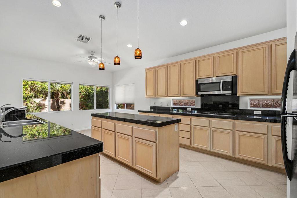 MLS #219136157DA image #13