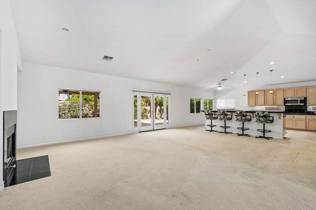 MLS #219136157DA image #3