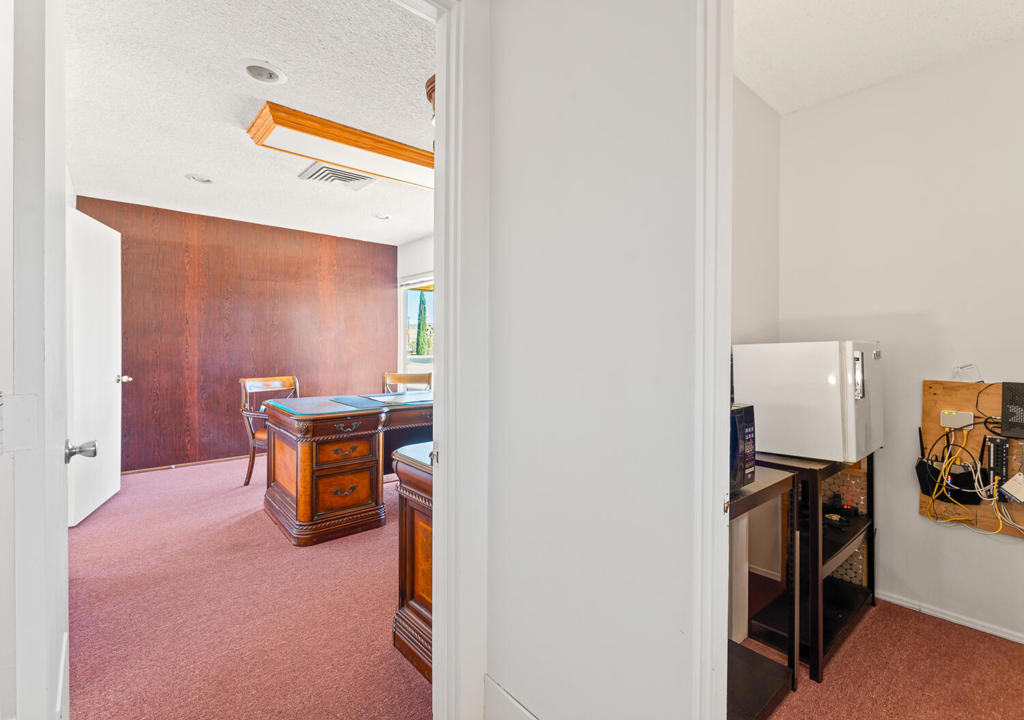 MLS #219136177DA image #17