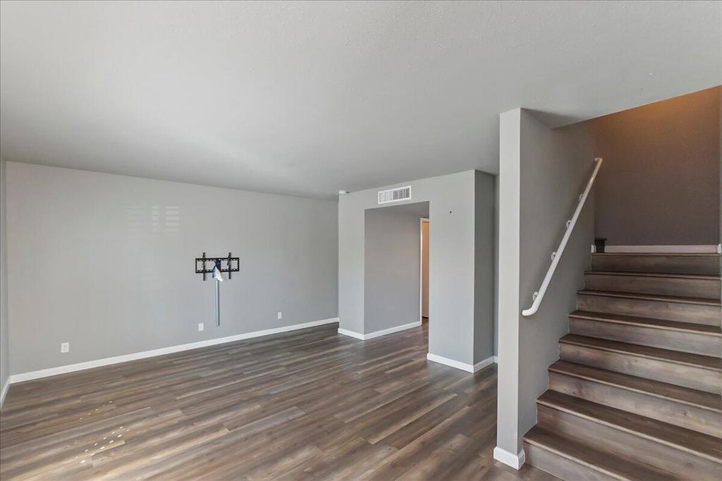 MLS #219136182DA image #3