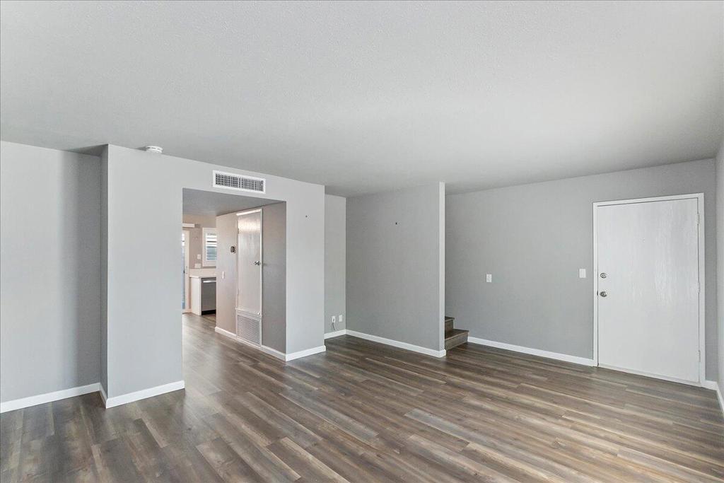 MLS #219136182DA image #4