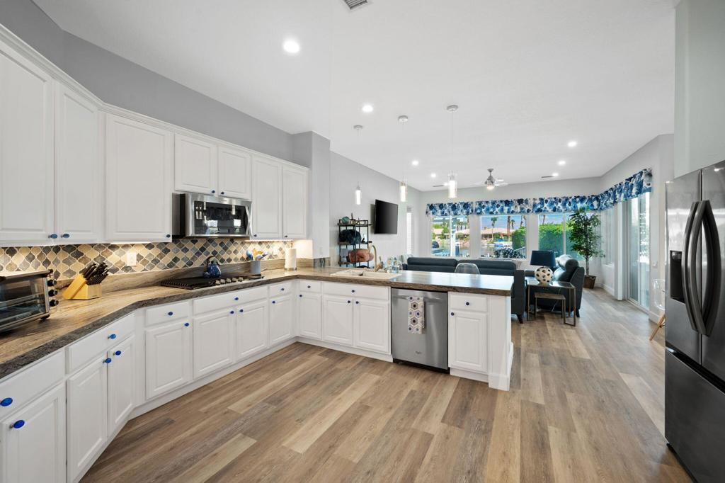 MLS #219136183DA image #10