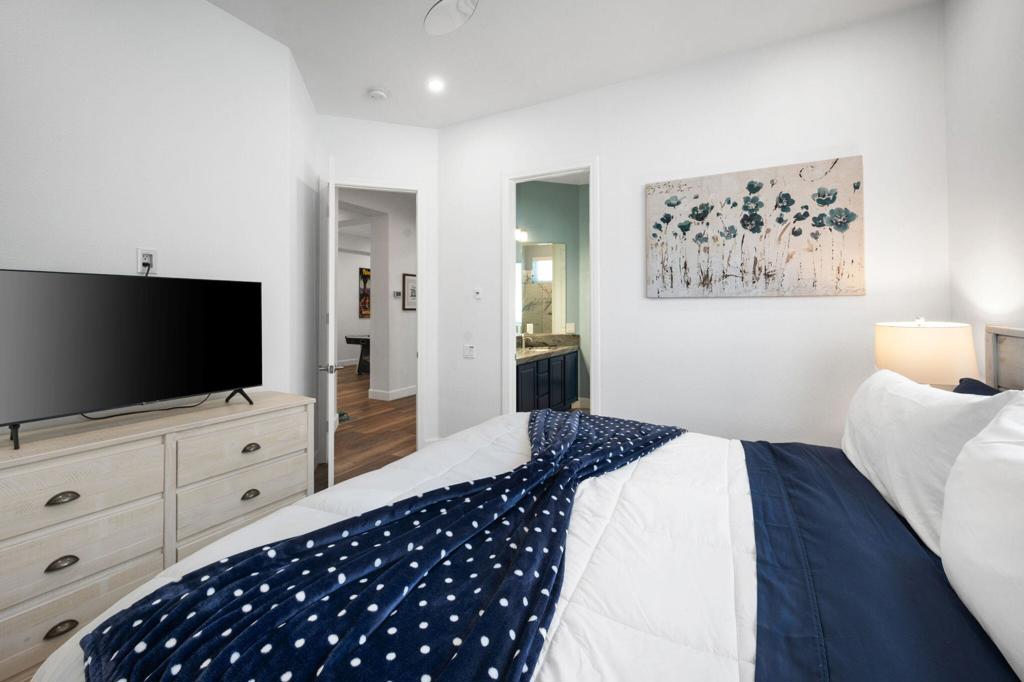 MLS #219136183DA image #31