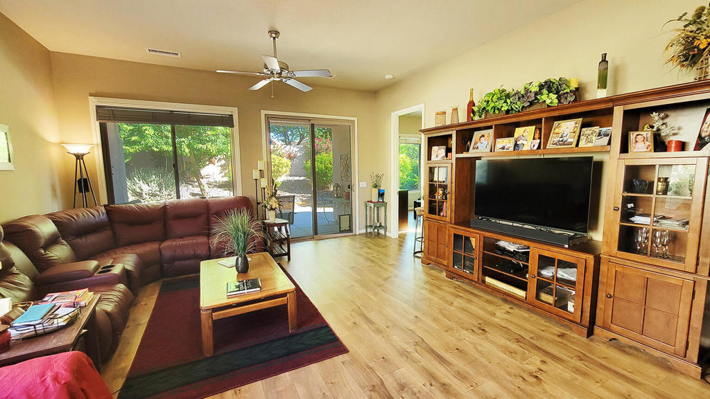 MLS #219136190DA image #12