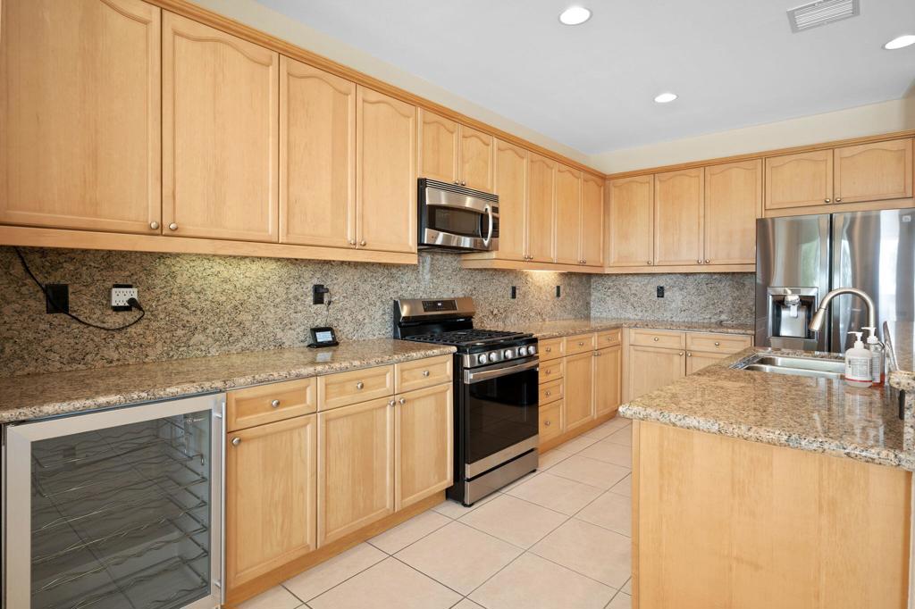 MLS #219136195DA image #17