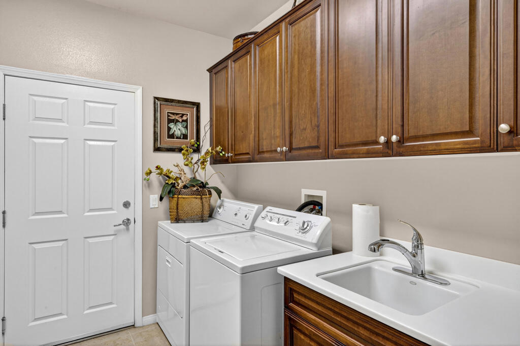 MLS #219136198DA image #31