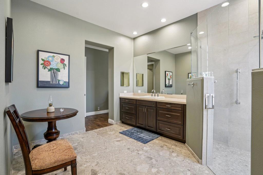 MLS #219136202DA image #30