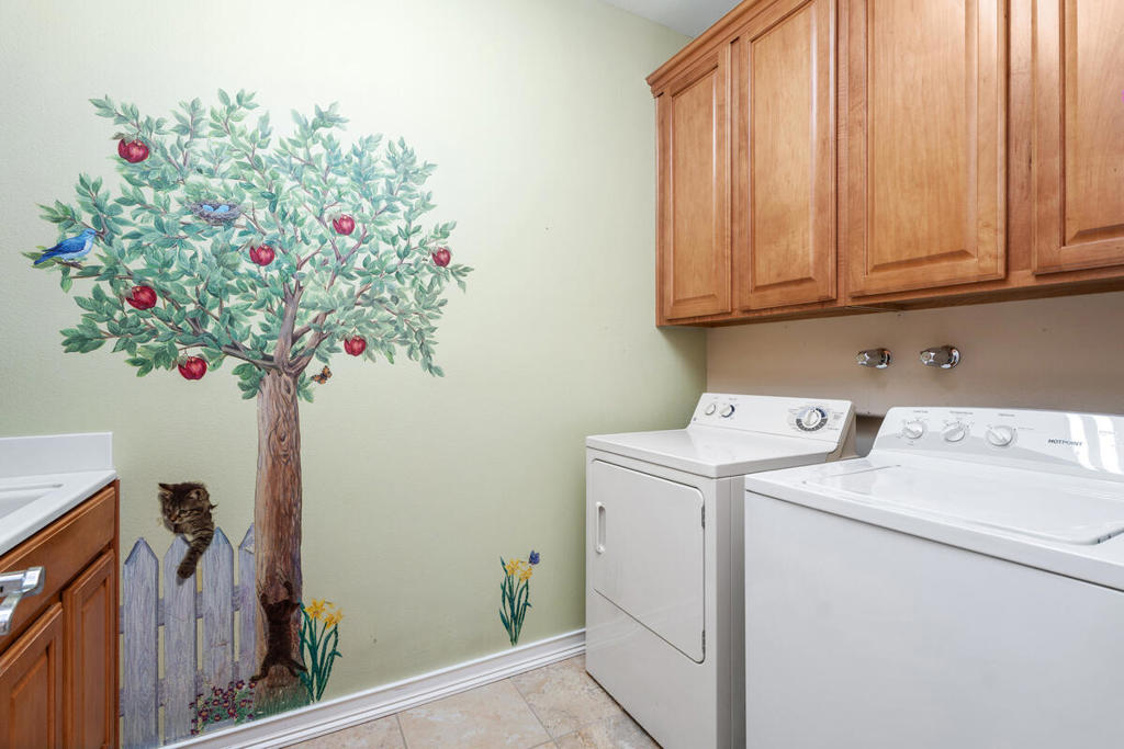 MLS #219136204DA image #17