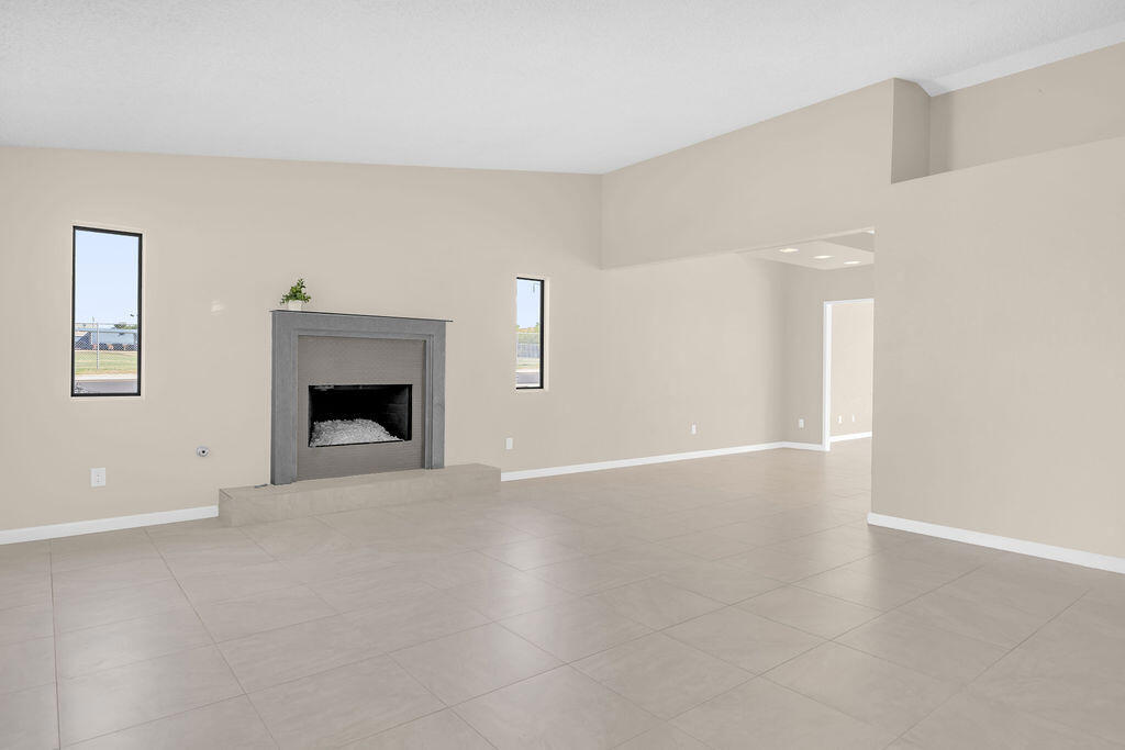 MLS #219136212DA image #11