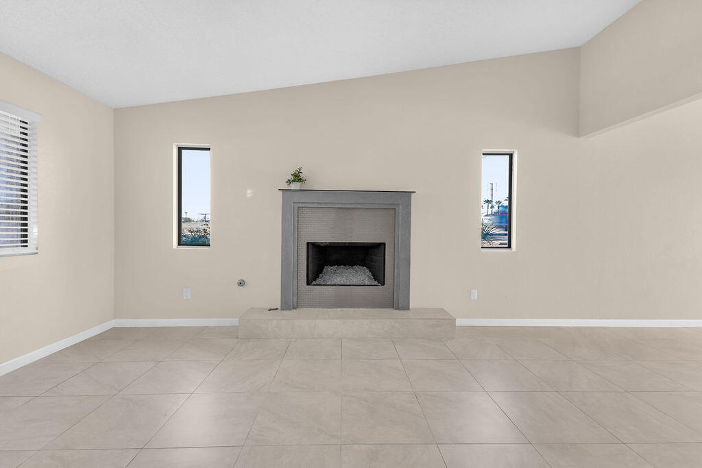 MLS #219136212DA image #12