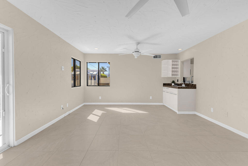 MLS #219136212DA image #25