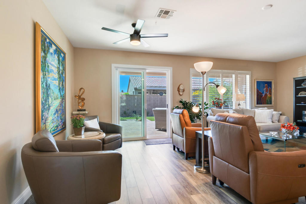 MLS #219136213PS image #5