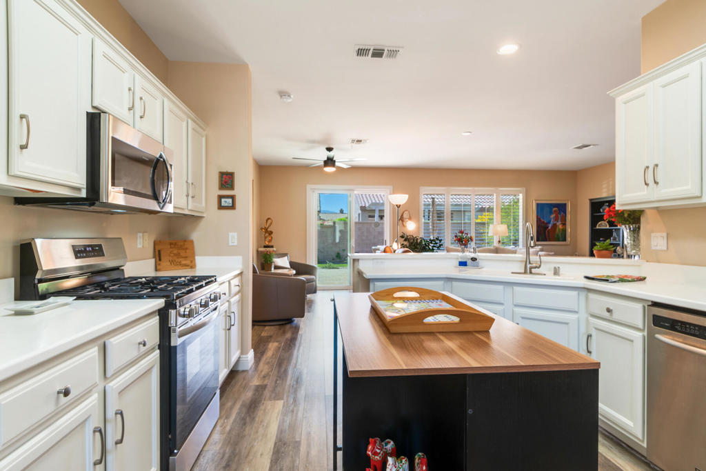 MLS #219136213PS image #8