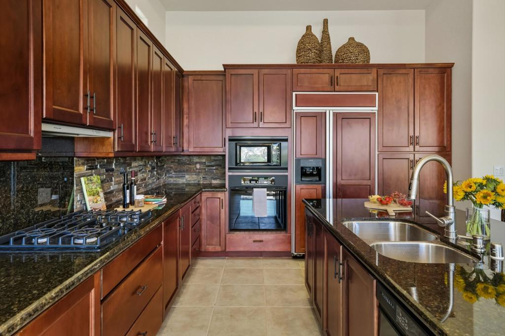 MLS #219136215DA image #14