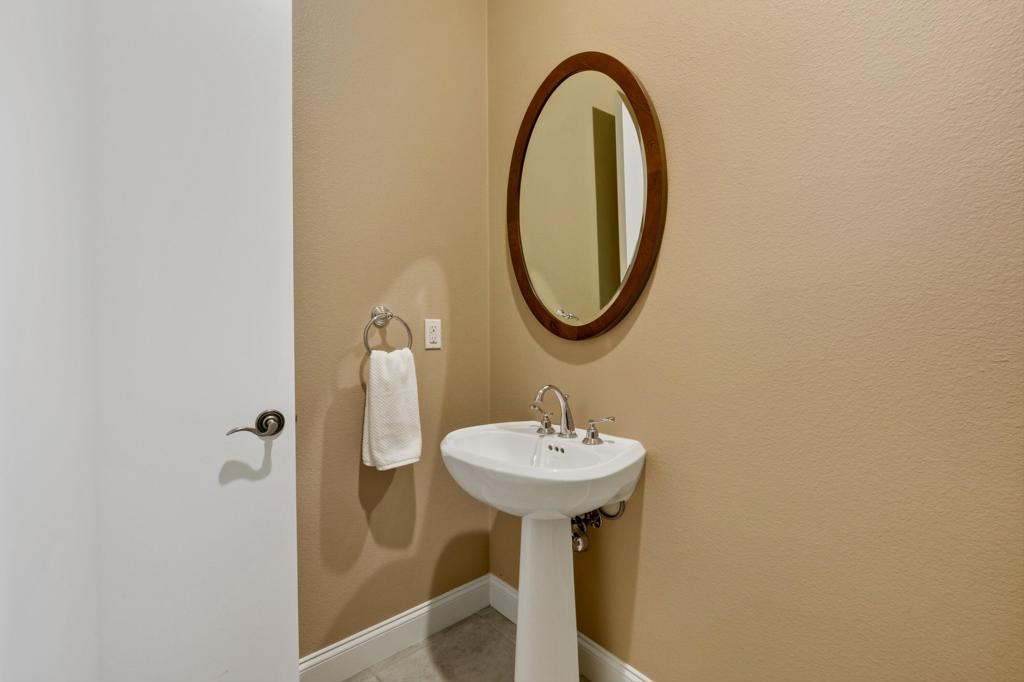 MLS #219136215DA image #28