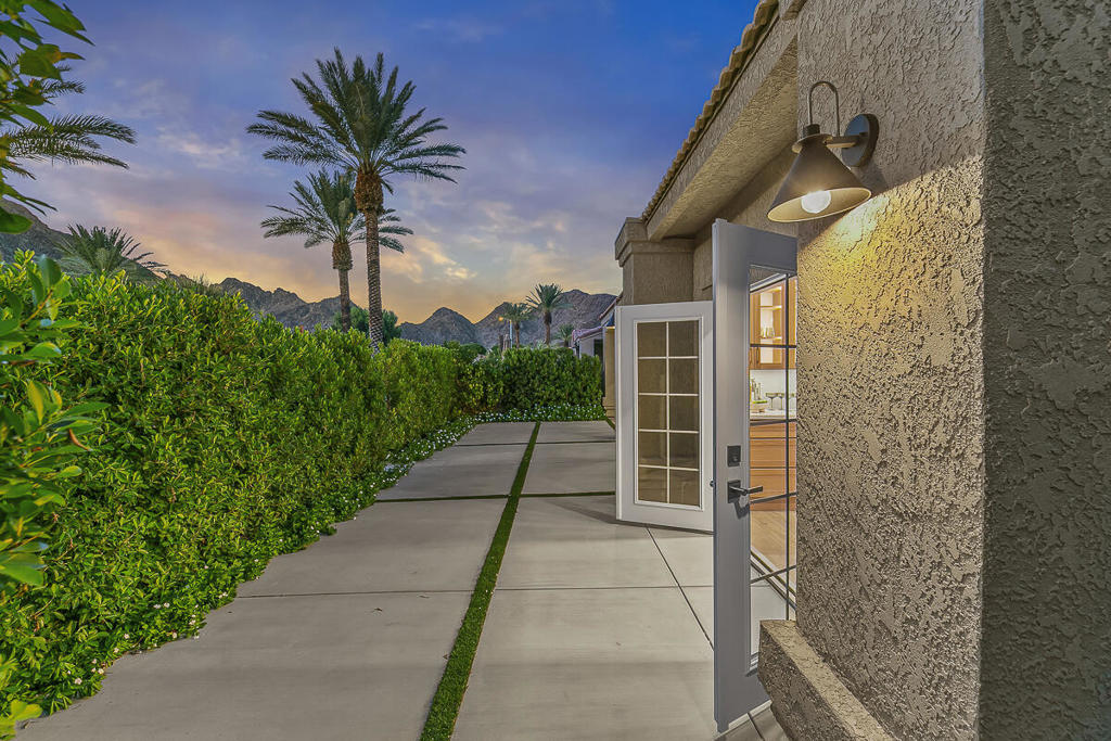 MLS #219136219DA image #35