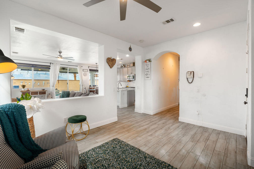 MLS #219136225DA image #11