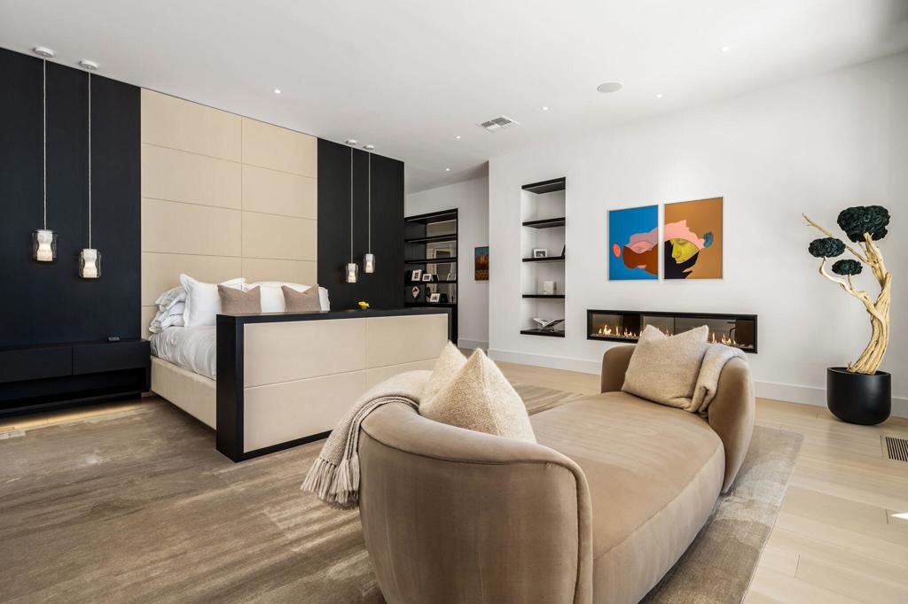 MLS #219136228DA image #17