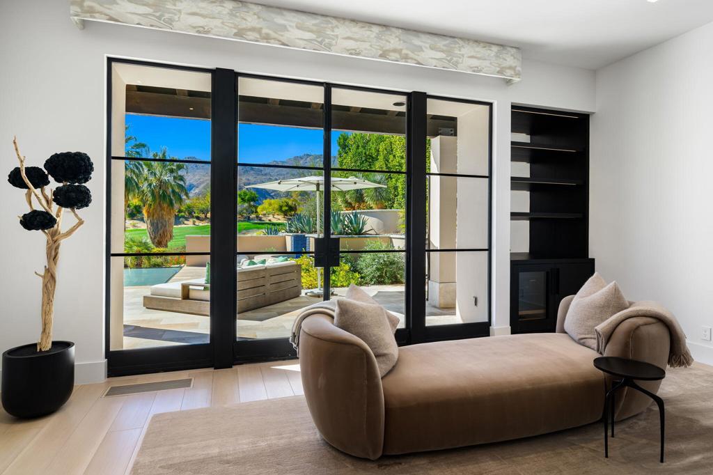 MLS #219136228DA image #18