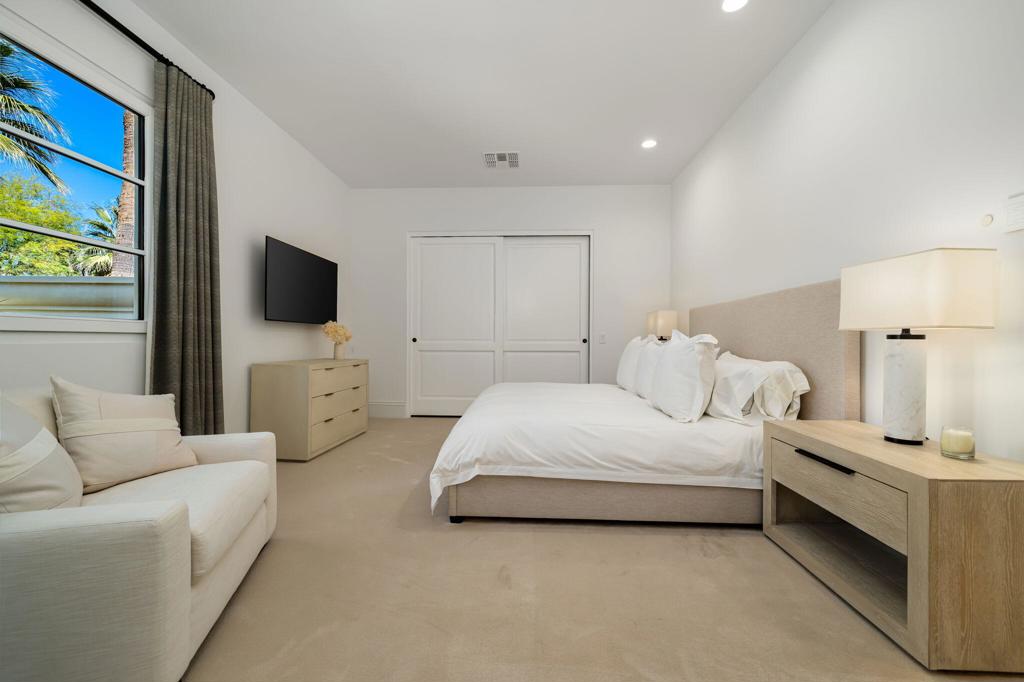 MLS #219136228DA image #25