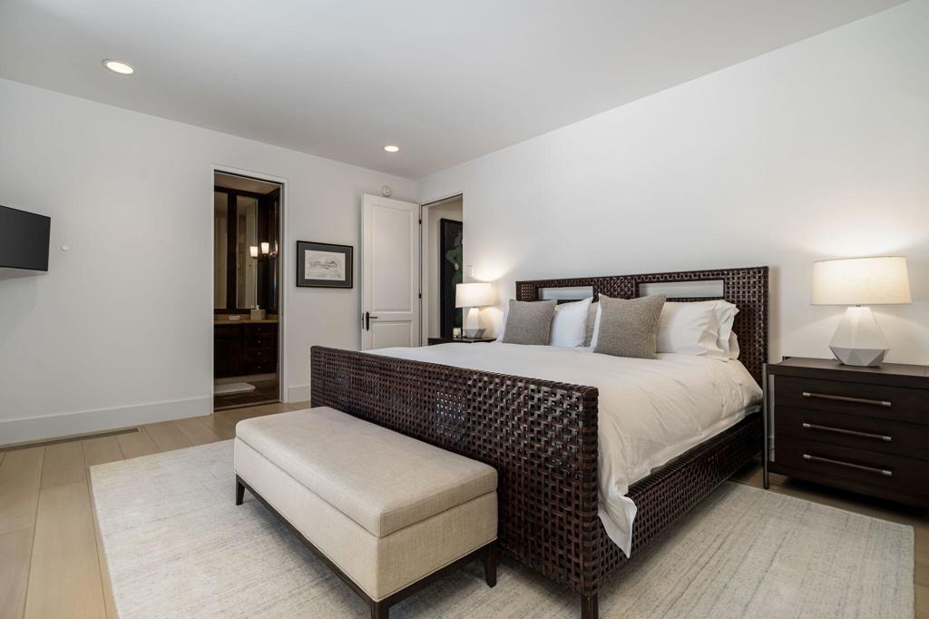 MLS #219136228DA image #26