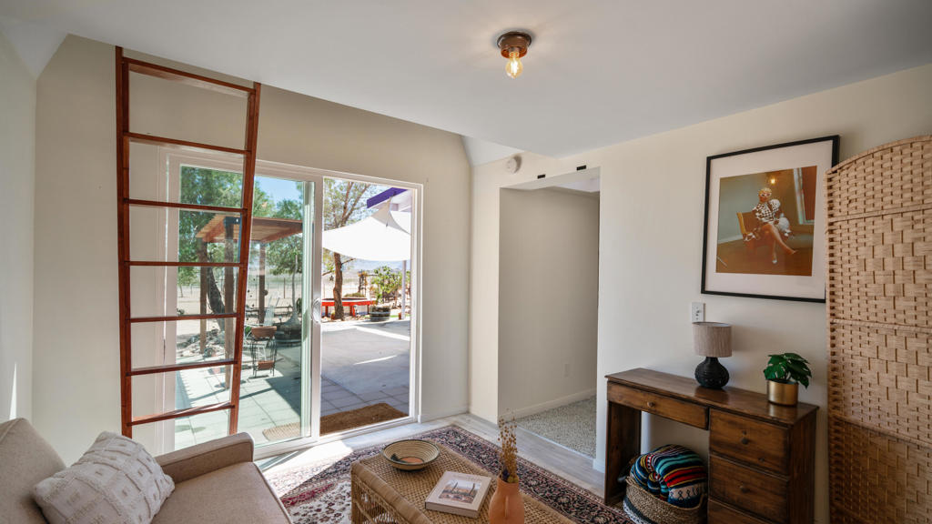 MLS #219136231DA image #20