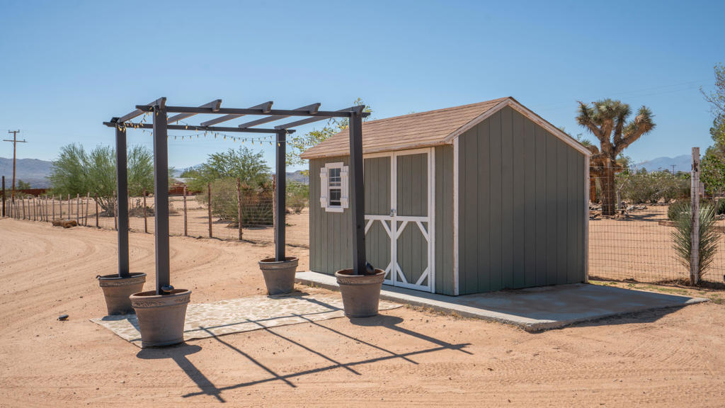 MLS #219136231DA image #27