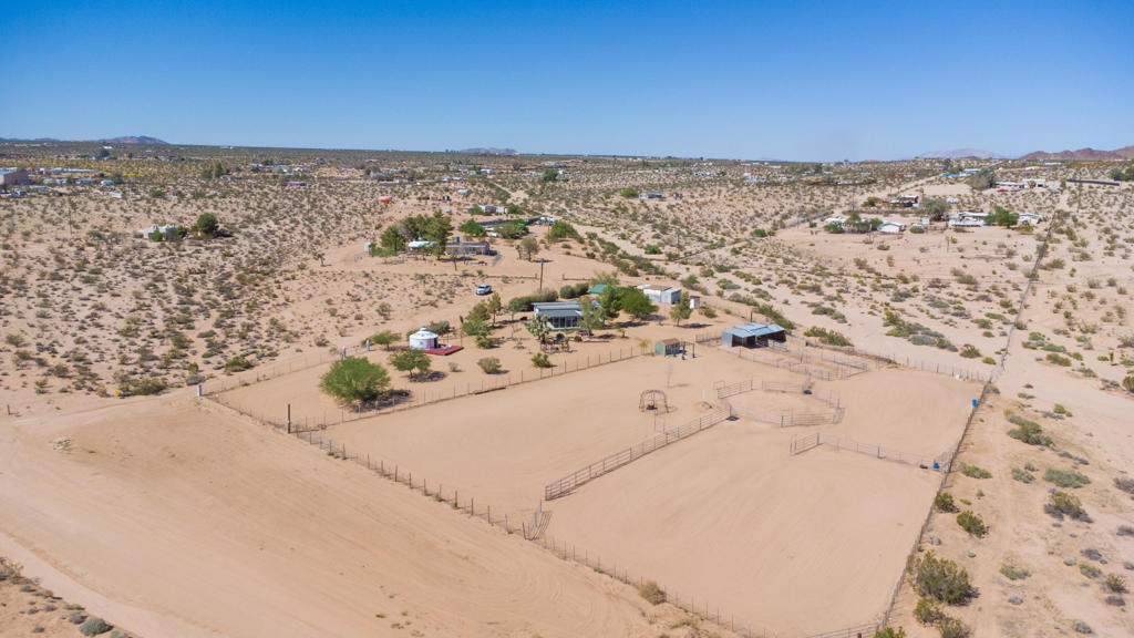 MLS #219136231DA image #4