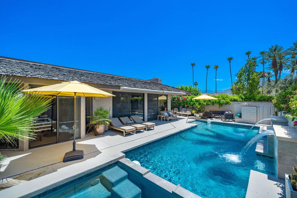 MLS #219136234DA image #1