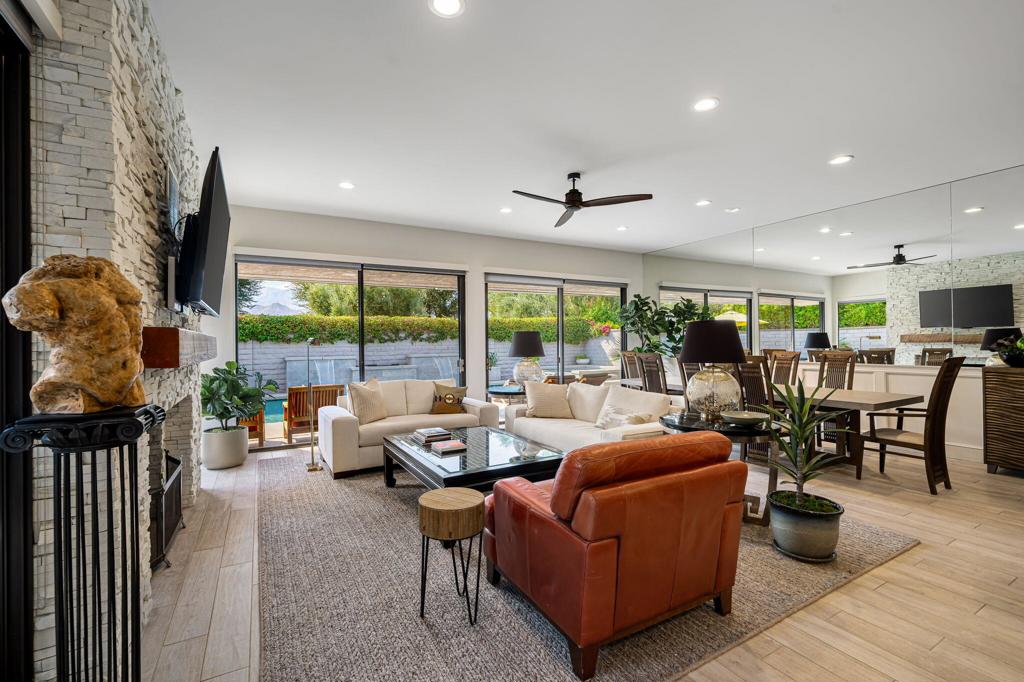 MLS #219136234DA image #2