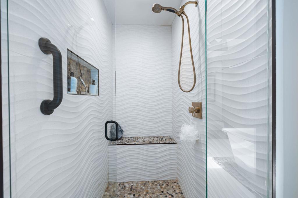 MLS #219136234DA image #8