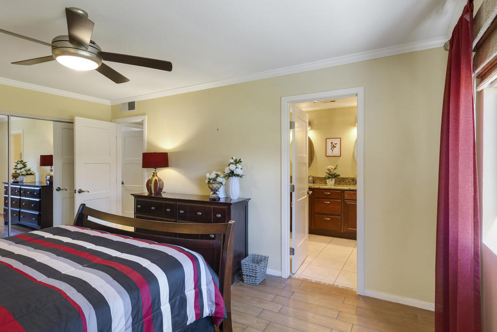 MLS #219136241DA image #17