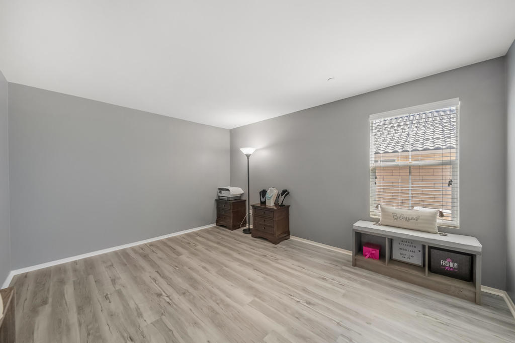 MLS #219136249DA image #15