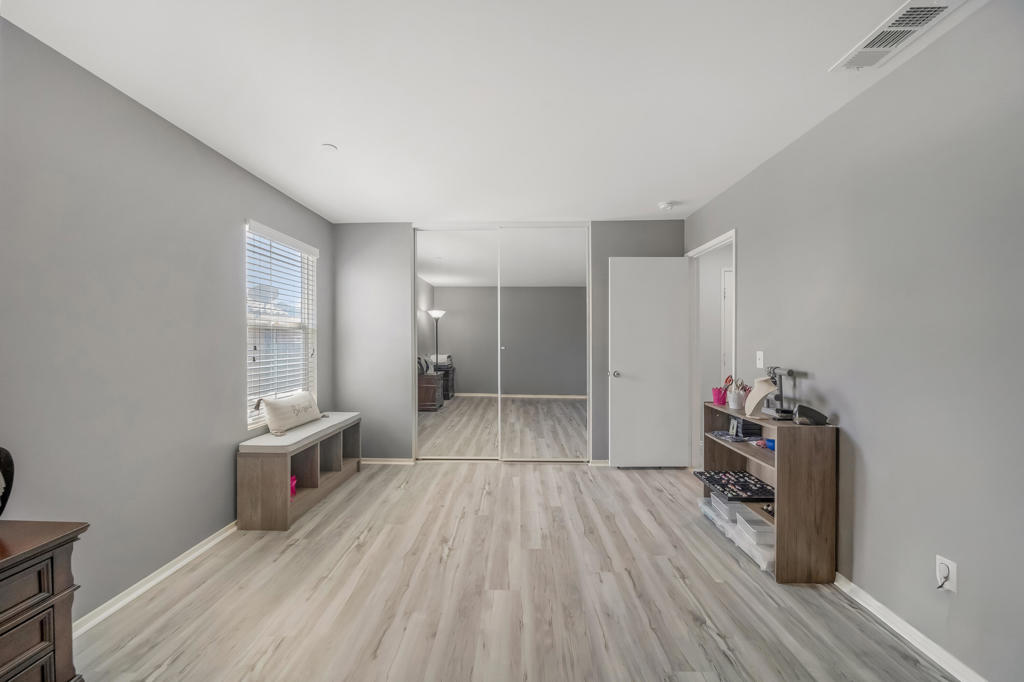 MLS #219136249DA image #17