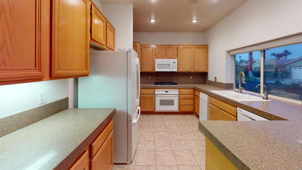 MLS #219136262DA image #10