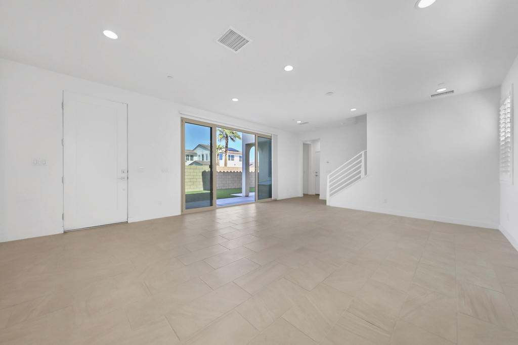 MLS #219136267DA image #6