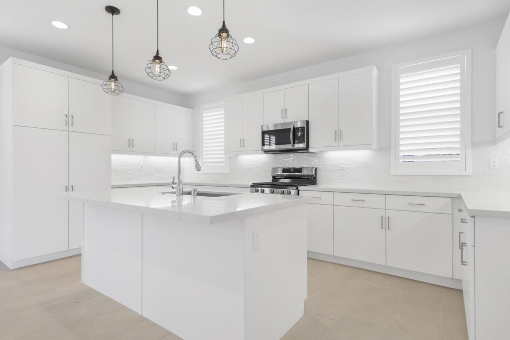 MLS #219136267DA image #8