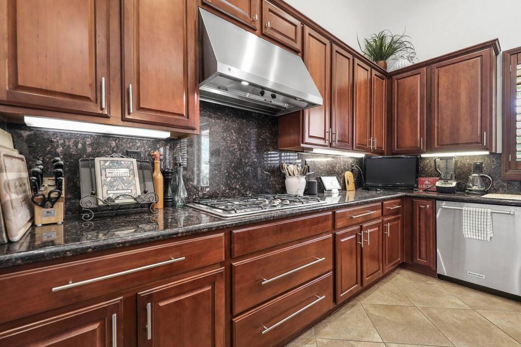 MLS #219136271DA image #10