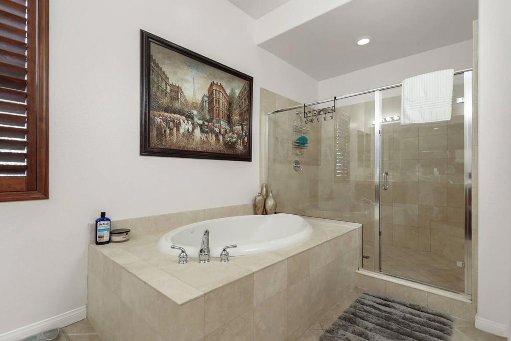 MLS #219136271DA image #20